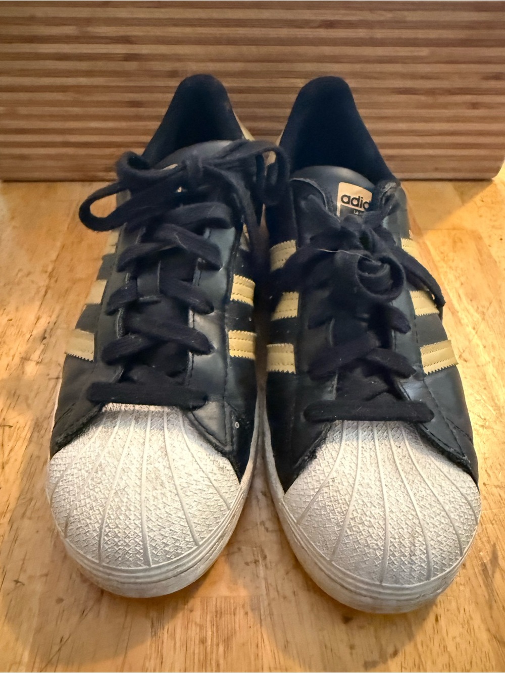 Adidas superstar black magic gold white toes cap mens big boys 6 sneakers laced